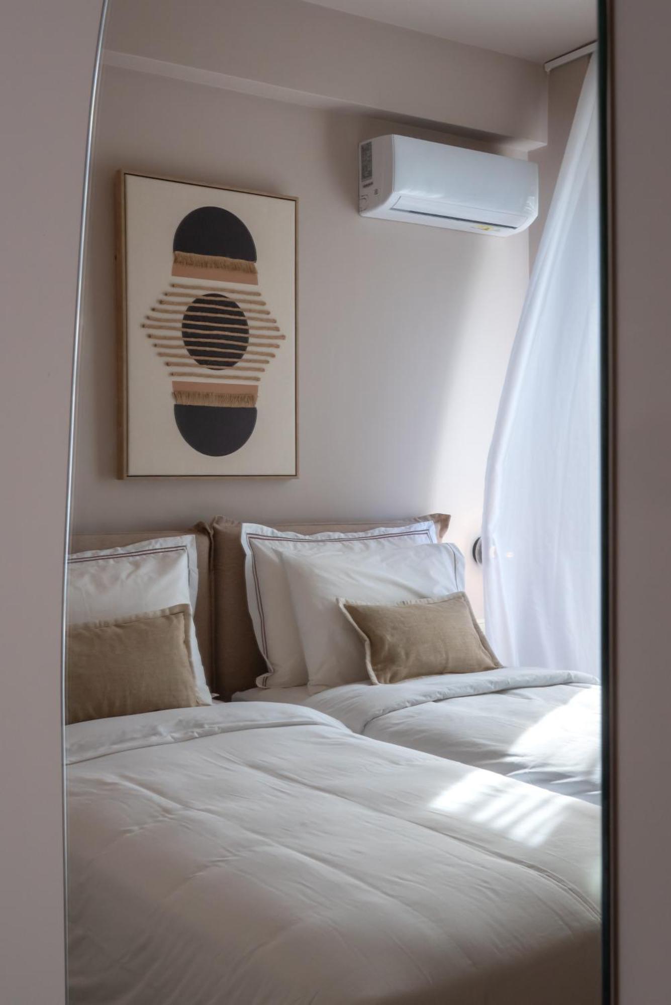 Num Suites & Lofts Афіни Екстер'єр фото