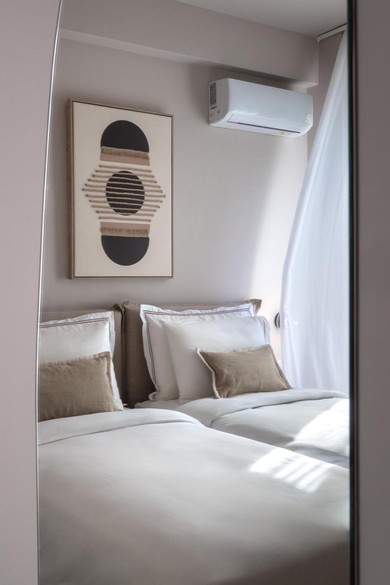Num Suites & Lofts Афіни Екстер'єр фото